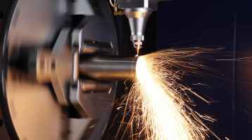 Le laser à fibre peut-il couper du bois, du plastique et du verre ?